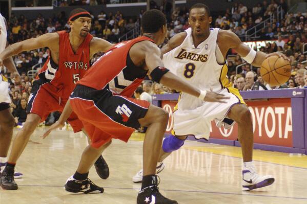 Kobe 81 game clearance